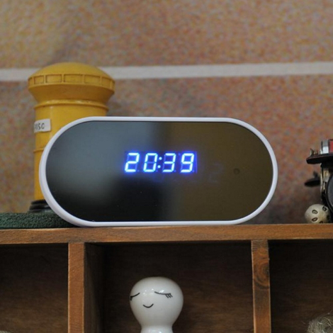 T-Care  Z6 Vækkeur HD Spionkamera, Wi-Fi