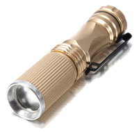 CREE XPE-Q5 7W m. Zoom