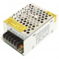 Vandtæt 5m LED lysbånd + strømforsyning