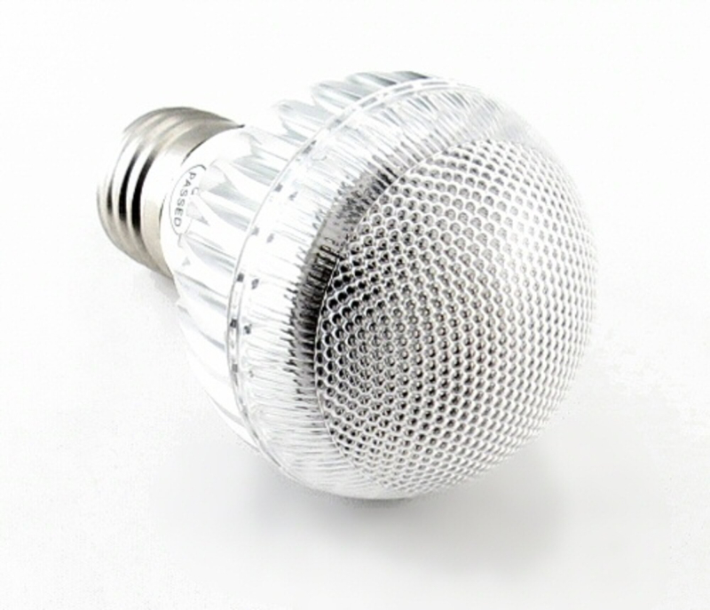 LED-pære, 2 mio. farver, fjernbetjent