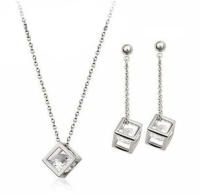 Terning m. indlagt Krystal, sæt