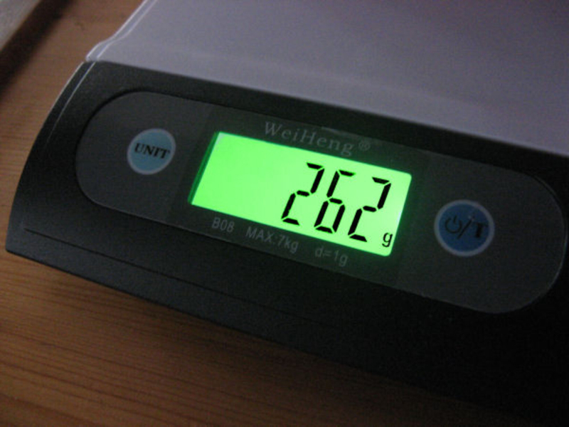 7kg/1g Universalvægt.