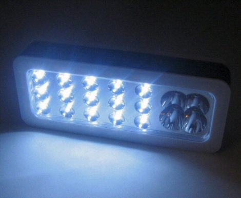 15+4 LED Campinglygte