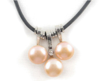Perle Halskæde, Rosa