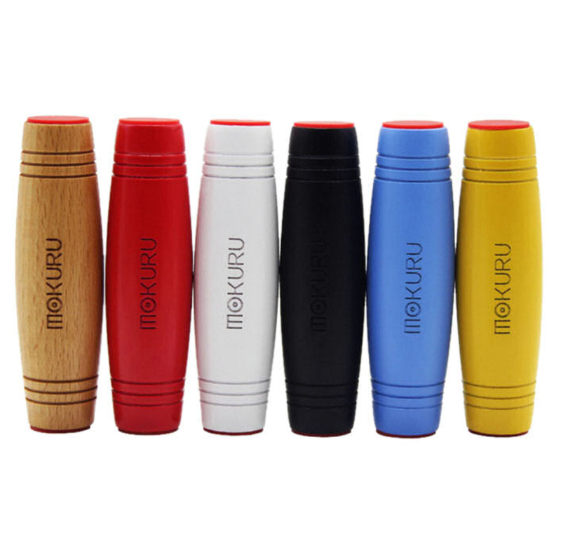 MOKURU Tumler i træ, sort