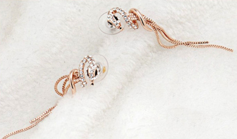 Femme Fatale lange øreringe