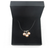 Perle Halskæde, Sort