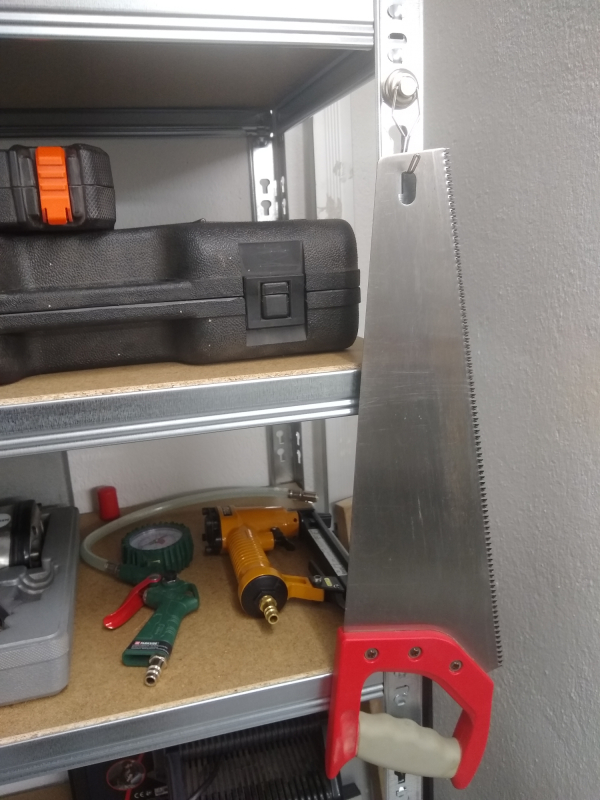 Krogmagnet Svingbar, eksempel i værksted