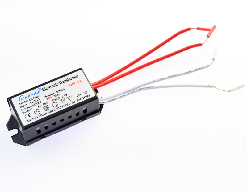 20 Watt, 15cm ledning